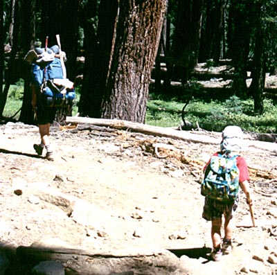 Hikers Backpack on Backpacking With Hikers  Ages 5 To 7